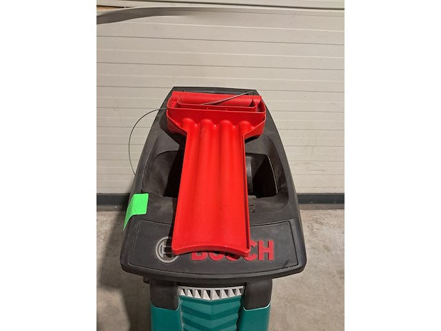 Houtversnipperaar - 45mm - 230v bosch, axt 25 tc, bouwjaar 2022 - afbeelding 9 van  13