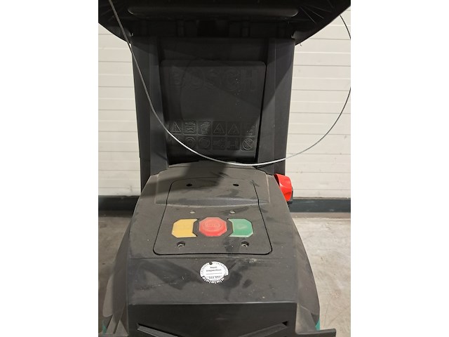 Houtversnipperaar - 45mm - 230v bosch, axt 25 tc, bouwjaar 2022 - afbeelding 10 van  13