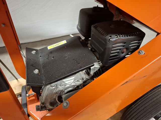 Houtversnipperaar 55mm benzine eliet, major 4s v3, bouwjaar 2018 - afbeelding 6 van  13