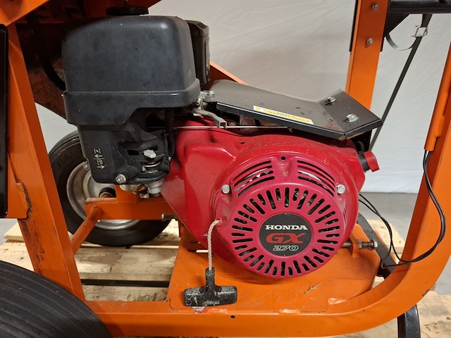 Houtversnipperaar 55mm benzine eliet, major 4s v3, bouwjaar 2018 - afbeelding 13 van  13