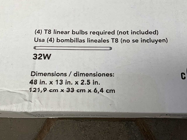 Howard 4ft. 4-lamp t8 wrap tl lichtarmatuur - afbeelding 1 van  4