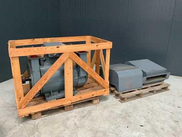 Howden koelcompressor unit met elektromotor - afbeelding 7 van  10