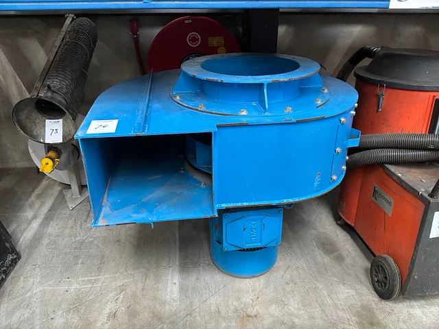 Hoyer 160w radiaal ventilator - afbeelding 1 van  5