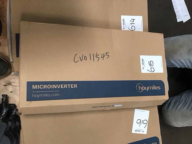 Hoymiles hmt2004-t micro omvormer - afbeelding 3 van  3
