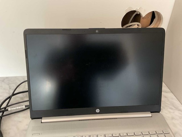 Hp - 15s-fq1974nd - laptop - afbeelding 3 van  7