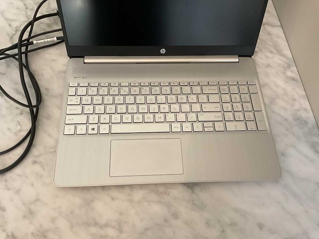 Hp - 15s-fq1974nd - laptop - afbeelding 4 van  7