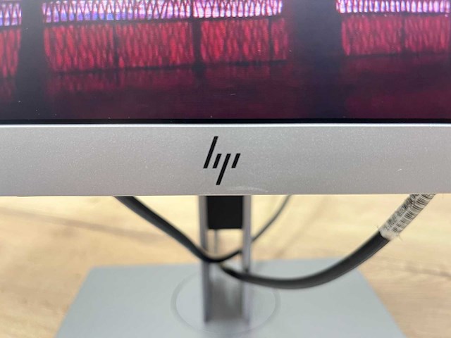 Hp - 2x 23" monitor op voet - hdmi, dp, vga - afbeelding 11 van  17