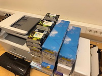 Hp - color laserjet pro - printer met lamineerapparaat - afbeelding 8 van  8