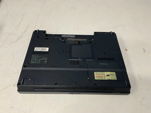 Hp - compaq 6710b - laptop - afbeelding 9 van  10