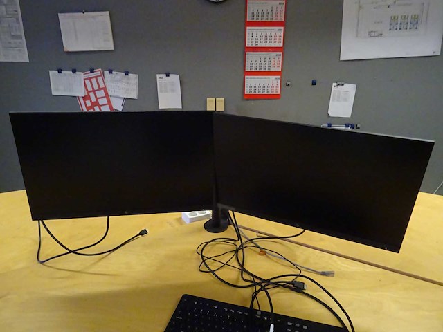 Hp - dubbele monitor op monitorarm (9x) - afbeelding 5 van  13