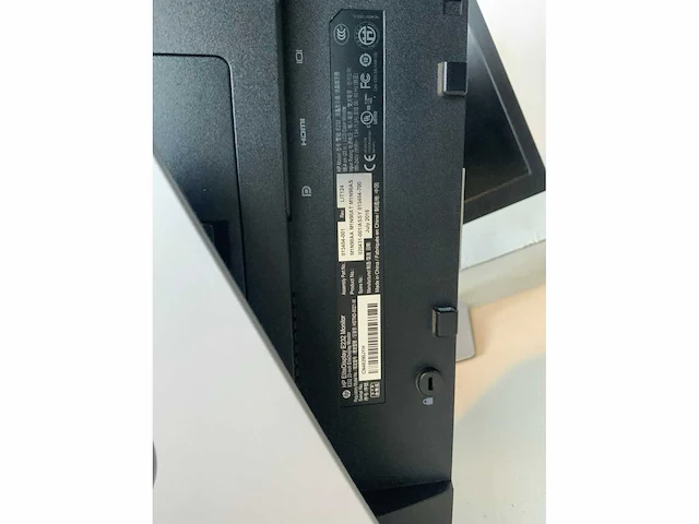 Hp - e232 - monitor (4x) - afbeelding 4 van  4