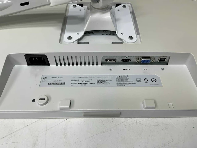 Hp - e232e - monitor 23 inch (3x) - afbeelding 9 van  10