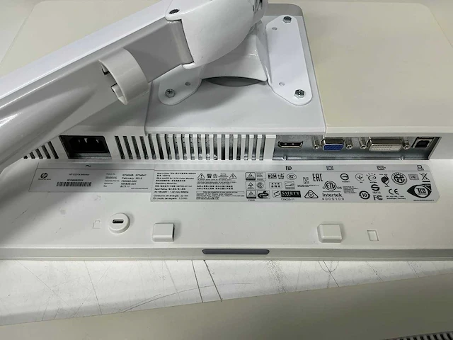 Hp - e232e - monitor 23 inch (3x) - afbeelding 10 van  10