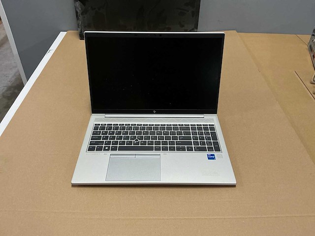 Hp - elitebook - 850 g8 - laptop - afbeelding 2 van  9