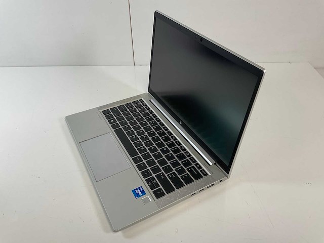 Hp - elitebook 830 g8 13.3”, core(tm) i7 11th gen, 16 gb ram, 512 gb nvme laptop - afbeelding 3 van  8