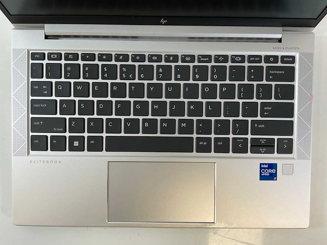 Hp - elitebook 830 g8 13.3”, core(tm) i7 11th gen, 16 gb ram, 512 gb nvme laptop - afbeelding 1 van  1