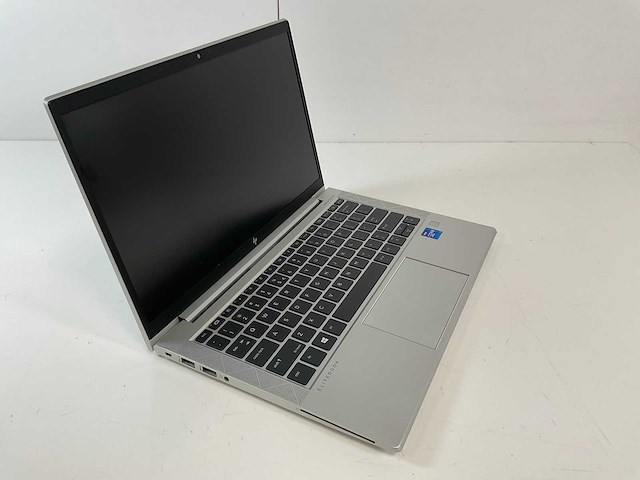 Hp - elitebook 830 g8 13.3”, core(tm) i7 11th gen, 16 gb ram, 512 gb nvme laptop - afbeelding 2 van  8