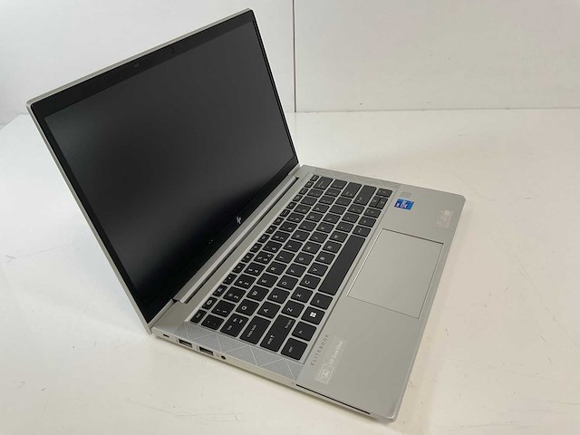 Hp - elitebook 830 g8 13.3”, core(tm) i7 11th gen, 16 gb ram, 512 gb nvme laptop - afbeelding 2 van  8