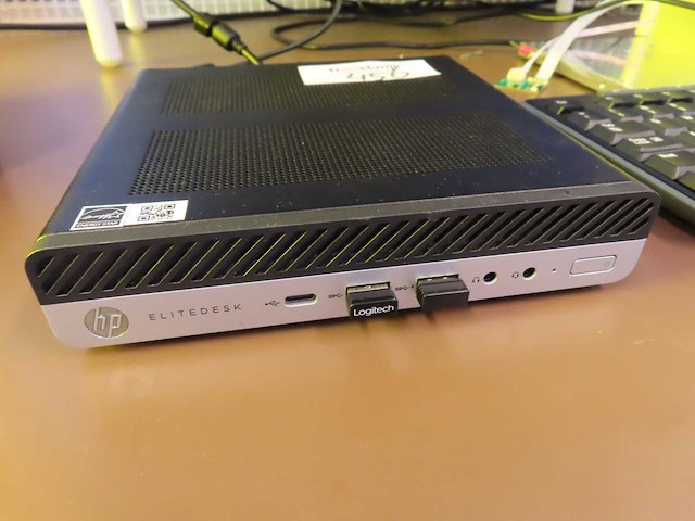 Hp - elitedesk 705 g4 dm - desktop - afbeelding 2 van  6