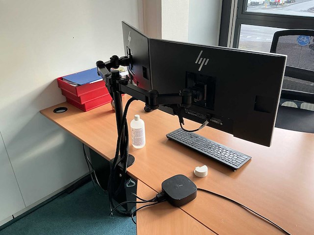 Hp - g5 - dockingstation met beeldschermen - afbeelding 5 van  9