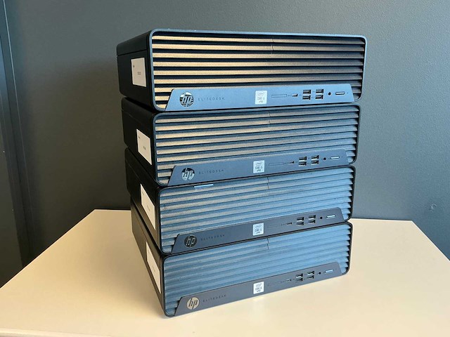 Hp - hp elitedesk 800 g6 small form factor pc - desktop (4x) - afbeelding 1 van  3