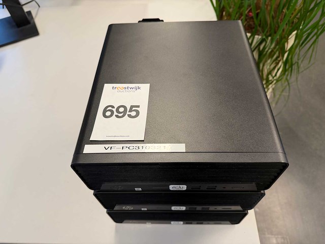 Hp - hp prodesk 400 g7 small form factor pc - desktop (3x) - afbeelding 2 van  5