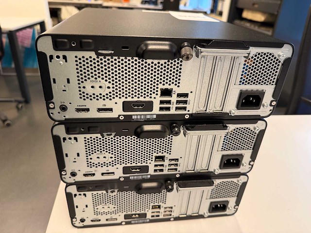 Hp - hp prodesk 400 g7 small form factor pc - desktop (3x) - afbeelding 5 van  5