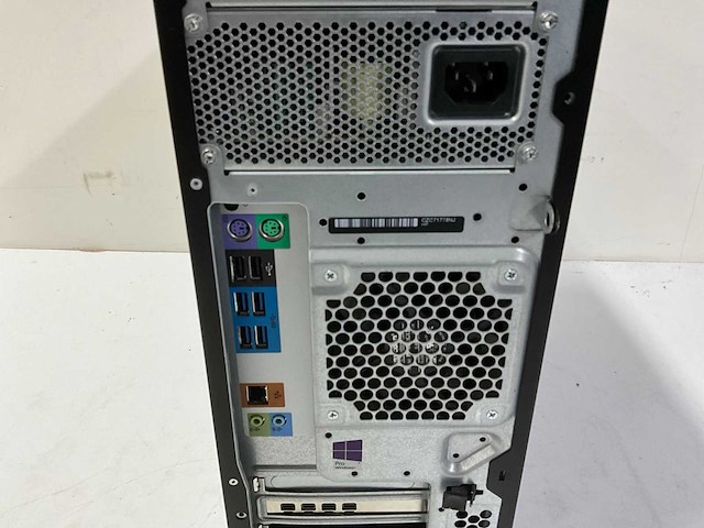 Hp - intel xeon z440 - desktop - afbeelding 4 van  5