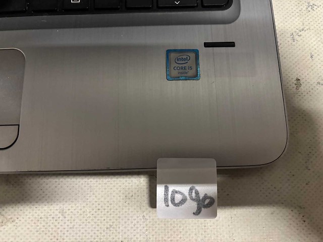 Hp - laptop - afbeelding 2 van  3