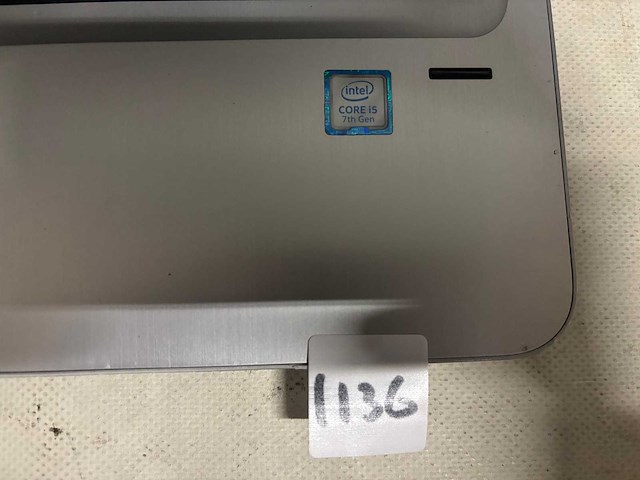 Hp - laptop - afbeelding 2 van  3