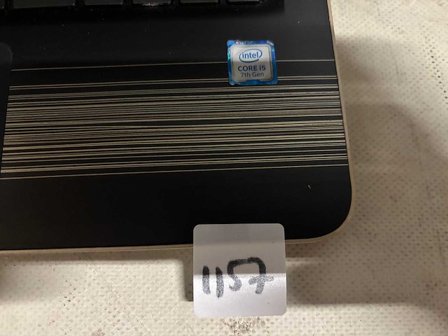 Hp - laptop - afbeelding 2 van  3