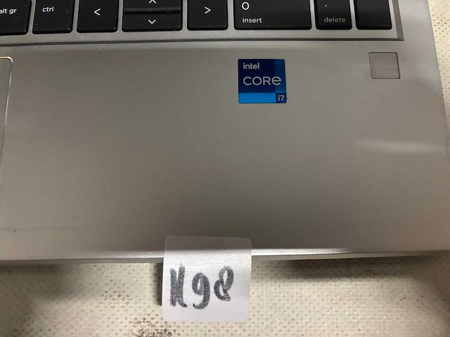 Hp - laptop - afbeelding 2 van  3