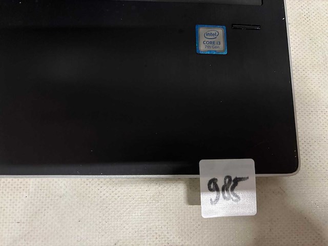 Hp - laptop - afbeelding 2 van  3