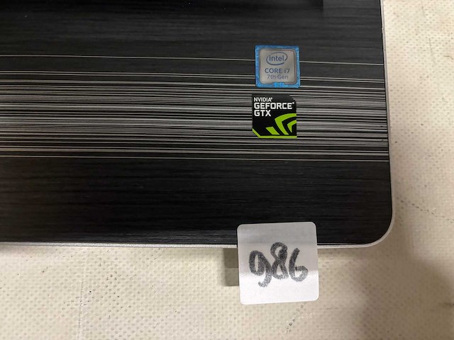 Hp - laptop - afbeelding 2 van  3