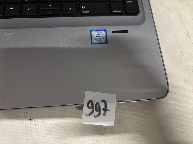 Hp - laptop - afbeelding 2 van  3