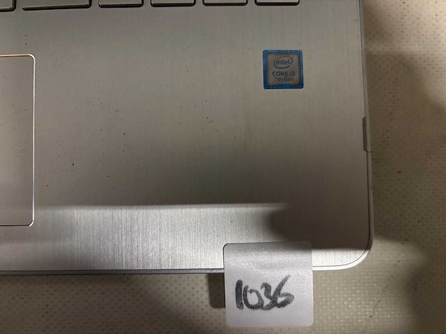 Hp - laptop - afbeelding 2 van  3