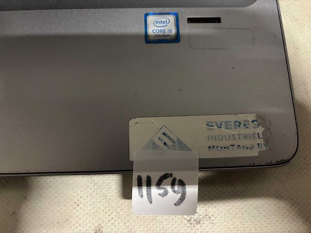 Hp - laptop - afbeelding 2 van  3