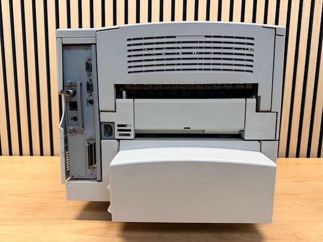 Hp - laserjet 4050 n - zwart-wit laserprinter - afbeelding 14 van  14