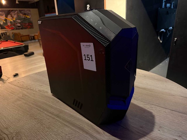 Hp - omen desktop pc 880-p1xx - desktop - afbeelding 1 van  6