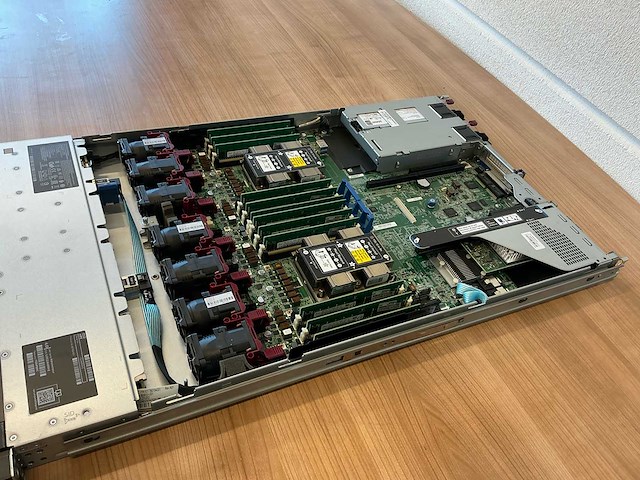 Hp - proliant - dl360 gen 10 - server - afbeelding 4 van  9