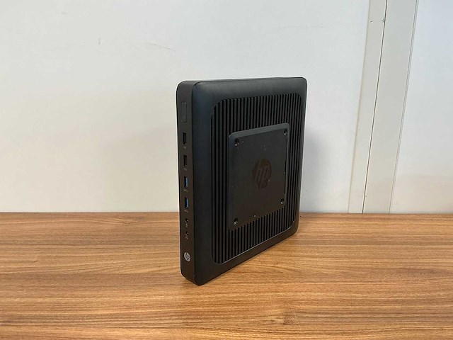 Hp - t620 - desktop - afbeelding 1 van  4