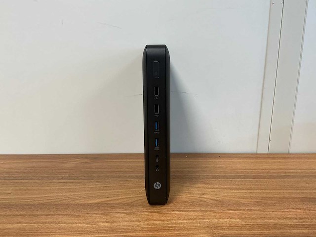 Hp - t620 - desktop - afbeelding 2 van  4