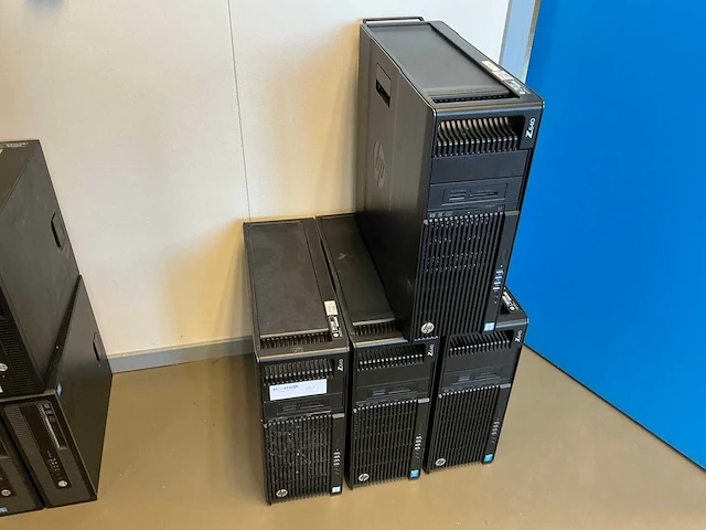 Hp - z640 - desktop (4x) - afbeelding 1 van  4