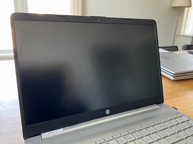 Hp 15-dw1xxx laptop - afbeelding 2 van  4