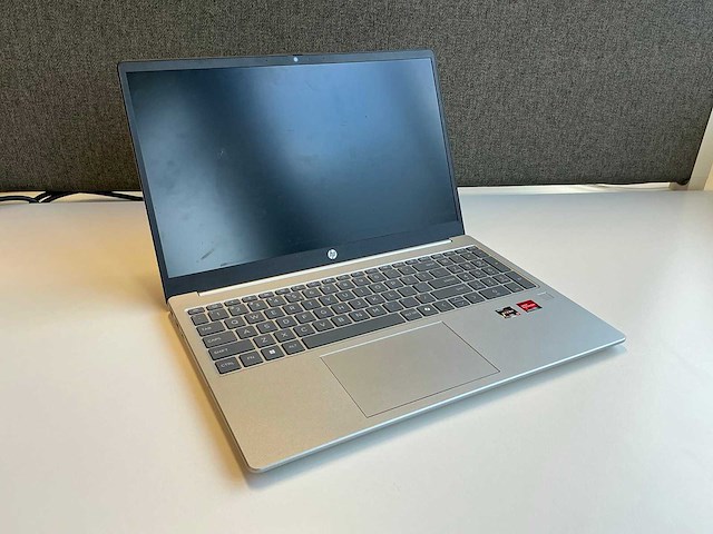 Hp 15-fc0957nd laptop - afbeelding 1 van  7