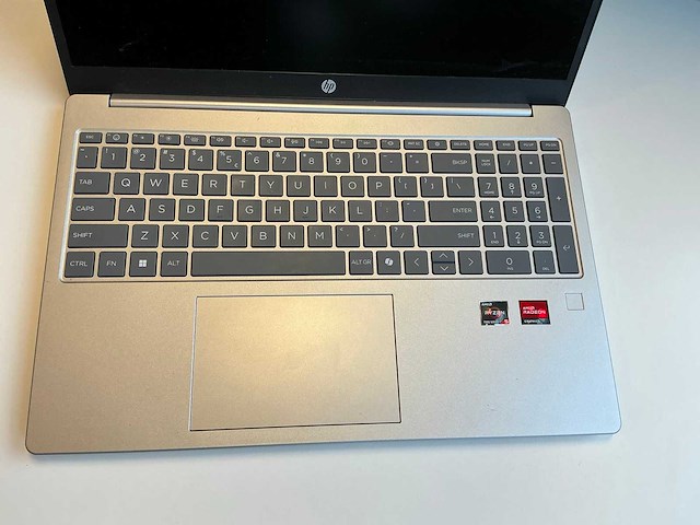 Hp 15-fc0957nd laptop - afbeelding 2 van  7