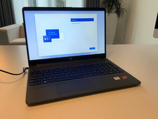 Hp 15s-eq1 laptop - afbeelding 1 van  8