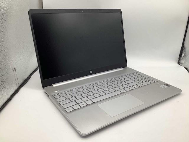 Hp 15s-fq1493nd i7 10th gen laptop - afbeelding 1 van  6