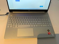 Hp 15s laptop - afbeelding 2 van  8