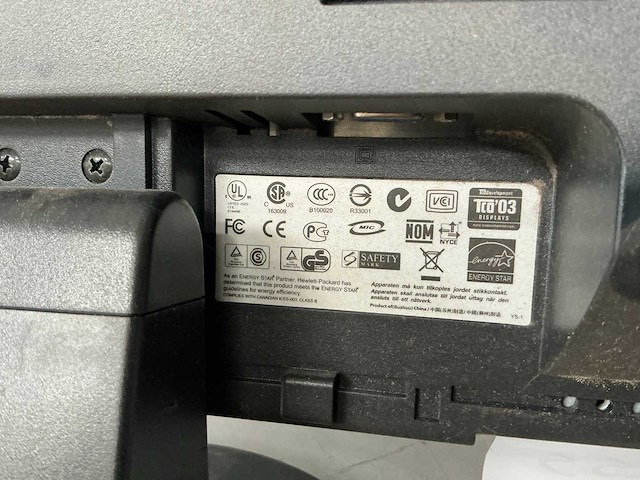 Hp 17” px849aa monitor - afbeelding 3 van  4